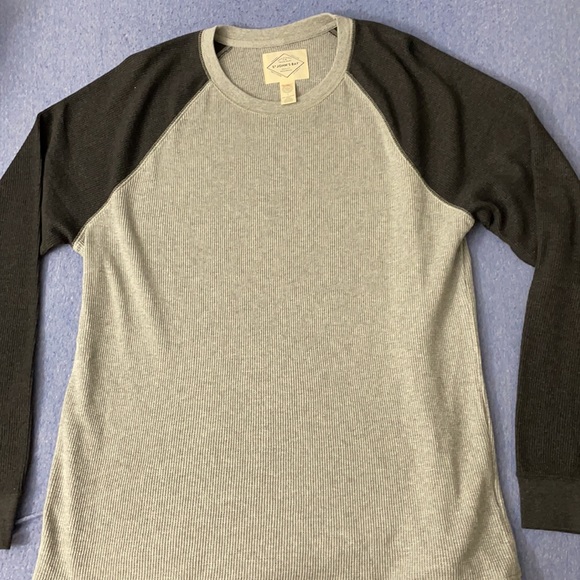 St John’s Bay Gray long sleeve with black sleeves - Picture 3 of 3